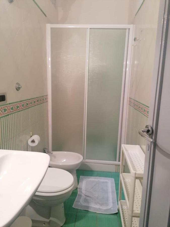 La Casina Giramondo Di Ele Viareggio Dış mekan fotoğraf